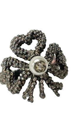 GUCCI Interlocking G Silver Cream Faux Pearl Ring
